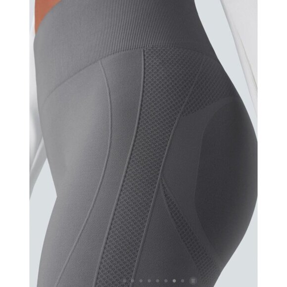 Halara Seamless Flow High Waisted Butt Lifting Leggings Sz Small 7/8 Gray Womens - Picture 3 of 10